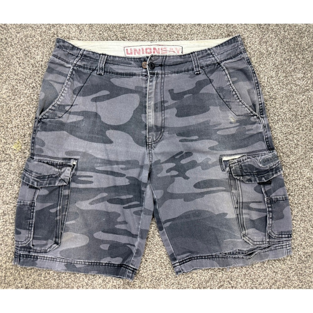 Vintage Unionbay Y2K Cargo Shorts Men 36 Thrashed Camo Distressed Skater